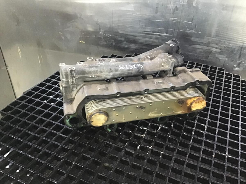 Liebherr R974B / R974 / R974 Li / R974 HD - Radiateur d'huile: photos 3 Liebherr R974B / R974 / R974 Li / R974 HD - Radiateur d'huile: photos 3