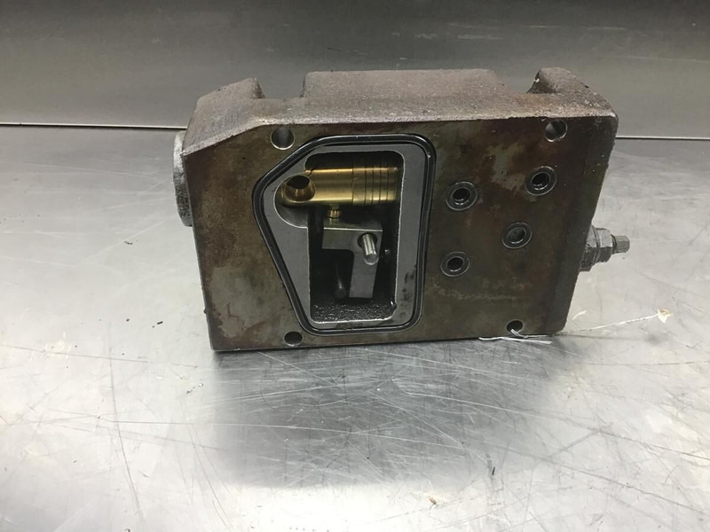 Liebherr Regulator Valve - Valve: photos 3 Liebherr Regulator Valve - Valve: photos 3