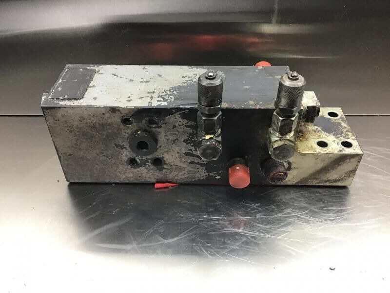 Liebherr Safety Valve - Valve: photos 1 Liebherr Safety Valve - Valve: photos 1