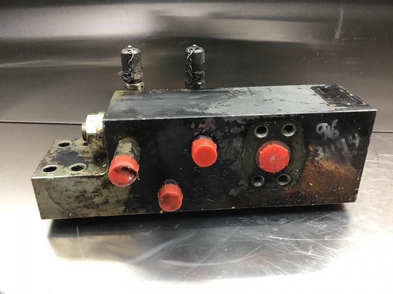 Liebherr Safety Valve - Valve: photos 2 Liebherr Safety Valve - Valve: photos 2