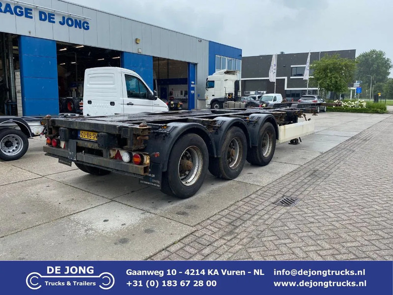 Krone SDC 27 / Container Chassis / BPW + Drum / Lift Axle - Semi-remorque porte-conteneur/ Caisse mobile: photos 1 Krone SDC 27 / Container Chassis / BPW + Drum / Lift Axle - Semi-remorque porte-conteneur/ Caisse mobile: photos 1