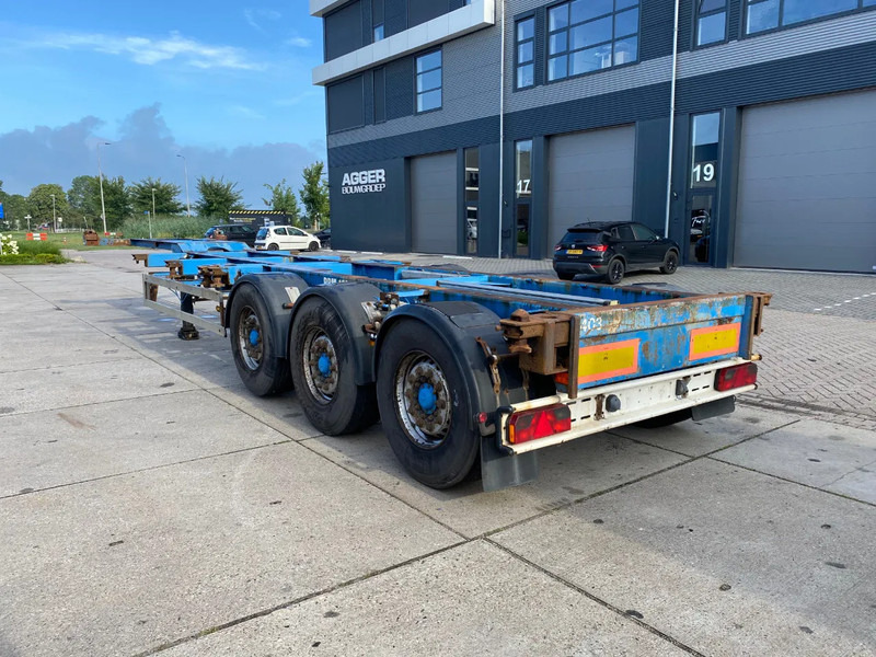 Renders Container chassis / Mercedes + Disc / 1x Lift Axle / 1x Extendable - Semi-remorque porte-conteneur/ Caisse mobile: photos 3 Renders Container chassis / Mercedes + Disc / 1x Lift Axle / 1x Extendable - Semi-remorque porte-conteneur/ Caisse mobile: photos 3