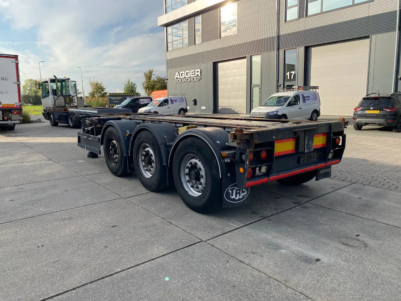 Renders Euro 800 3DFCST / Container Chassis / 45FT / 1x Lift Axle / 2x Extendable - Semi-remorque porte-conteneur/ Caisse mobile: photos 3 Renders Euro 800 3DFCST / Container Chassis / 45FT / 1x Lift Axle / 2x Extendable - Semi-remorque porte-conteneur/ Caisse mobile: photos 3