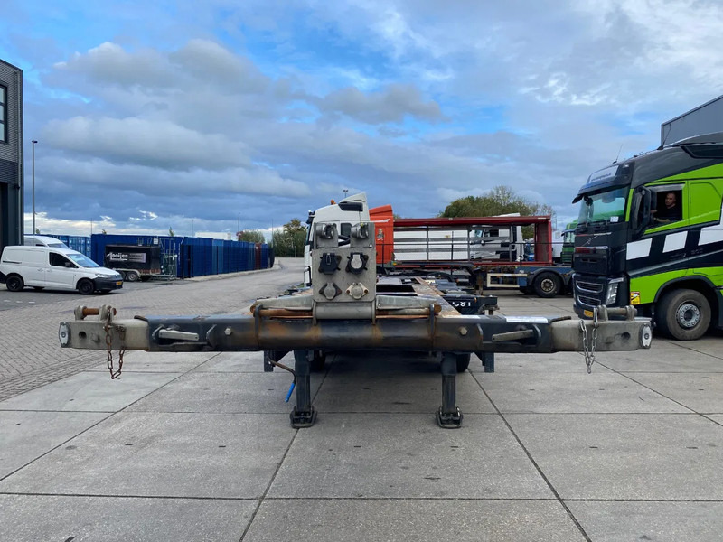 Renders Euro 800 3DFCST / Container Chassis / 45FT / 1x Lift Axle / 2x Extendable - Semi-remorque porte-conteneur/ Caisse mobile: photos 5 Renders Euro 800 3DFCST / Container Chassis / 45FT / 1x Lift Axle / 2x Extendable - Semi-remorque porte-conteneur/ Caisse mobile: photos 5