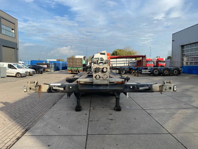Renders Euro 800 3DFCST / Container Chassis / 45FT / 1x Lift Axle / 2x Extendable - Semi-remorque porte-conteneur/ Caisse mobile: photos 5 Renders Euro 800 3DFCST / Container Chassis / 45FT / 1x Lift Axle / 2x Extendable - Semi-remorque porte-conteneur/ Caisse mobile: photos 5