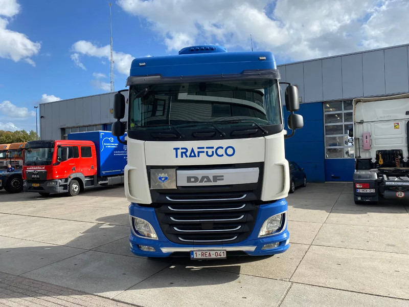 DAF XF 106.440 SC / ADR / Stand Airco / PTO - Tracteur routier: photos 2 DAF XF 106.440 SC / ADR / Stand Airco / PTO - Tracteur routier: photos 2