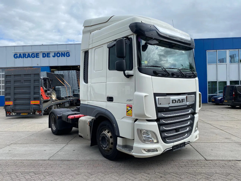 DAF XF 106.450 SC / Automatic / Euro 6 - Tracteur routier: photos 3 DAF XF 106.450 SC / Automatic / Euro 6 - Tracteur routier: photos 3