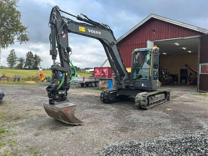 Volvo ECR 88 D PRO - Mini pelle: photos 1 Volvo ECR 88 D PRO - Mini pelle: photos 1