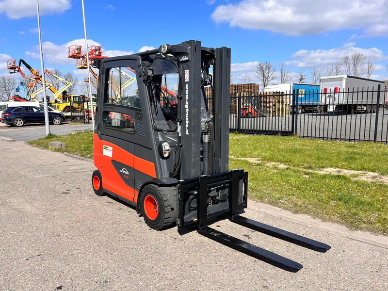 Linde E35HL-01 - Chariot élévateur électrique: photos 3 Linde E35HL-01 - Chariot élévateur électrique: photos 3