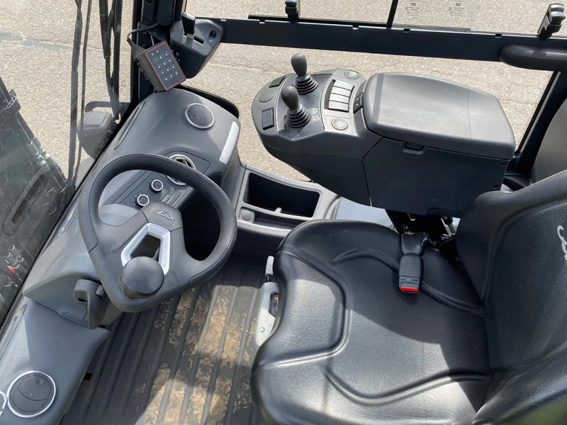 Chariot élévateur diesel Linde H35D-01 Cascade rotating fork clamp: photos 12 Chariot élévateur diesel Linde H35D-01 Cascade rotating fork clamp: photos 12