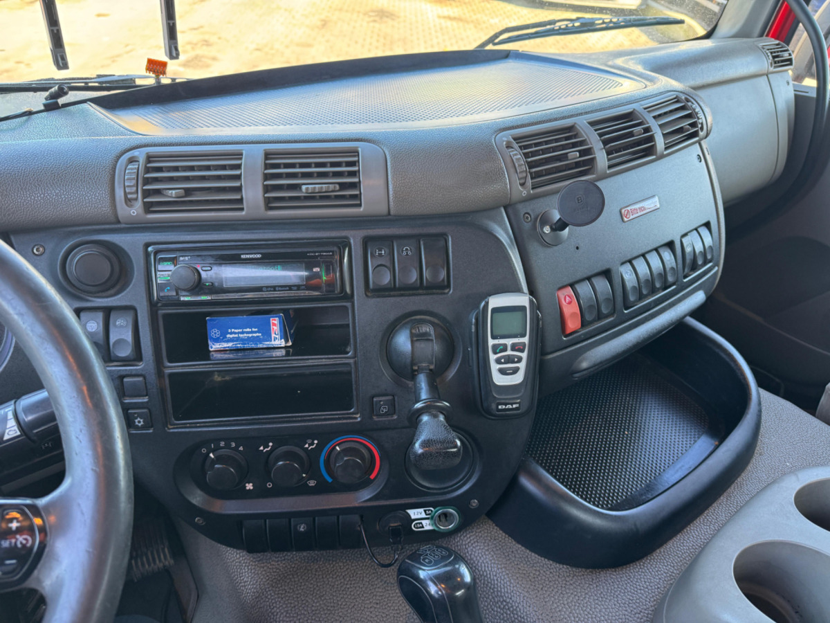 Camion grue DAF CF 460 6x2 Fassi 290-4: photos 14 Camion grue DAF CF 460 6x2 Fassi 290-4: photos 14