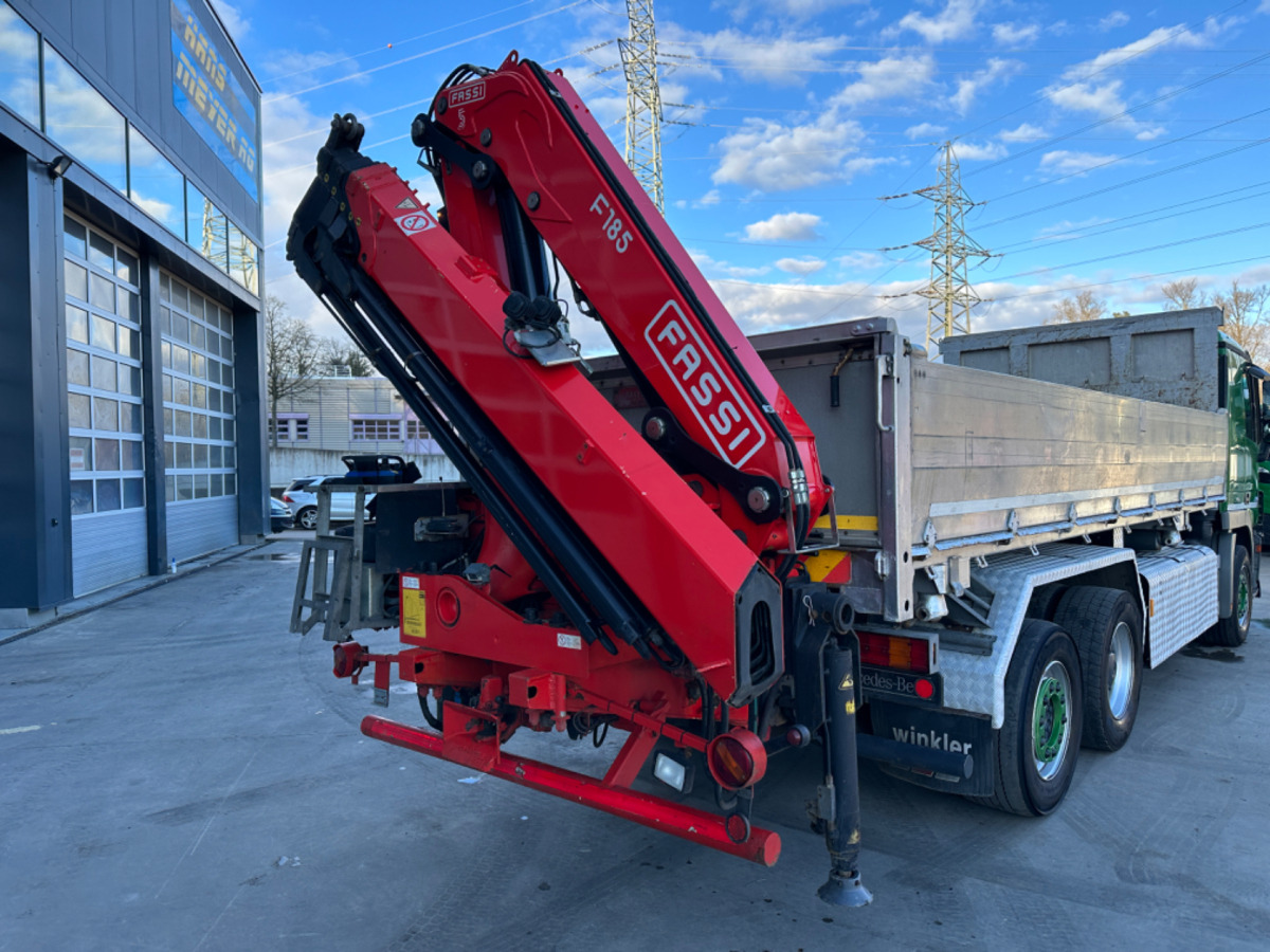 FASSI 185-5 mit Heckkonsole - Grue auxiliaire: photos 1 FASSI 185-5 mit Heckkonsole - Grue auxiliaire: photos 1