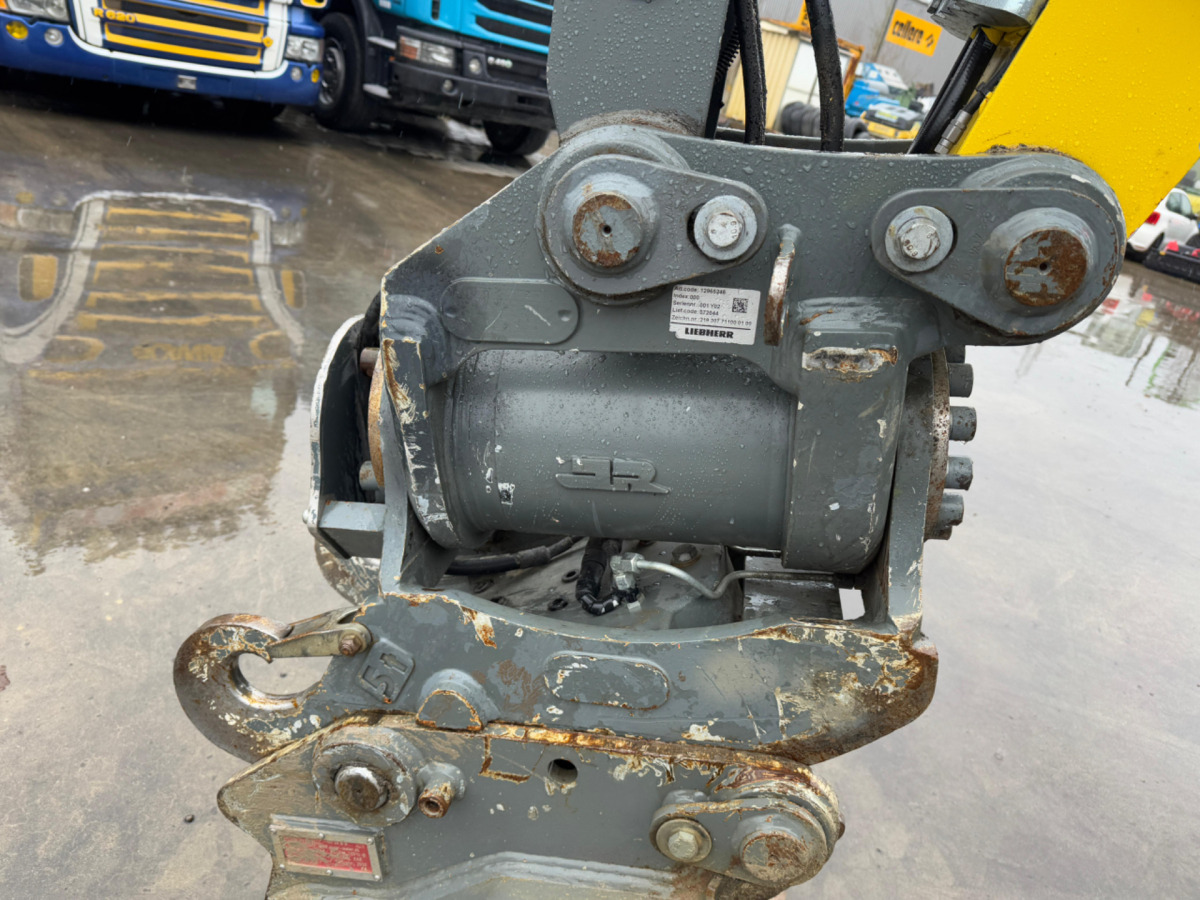Pelle sur pneus LIEBHERR 910 Compact Litronic Powertilt: photos 11