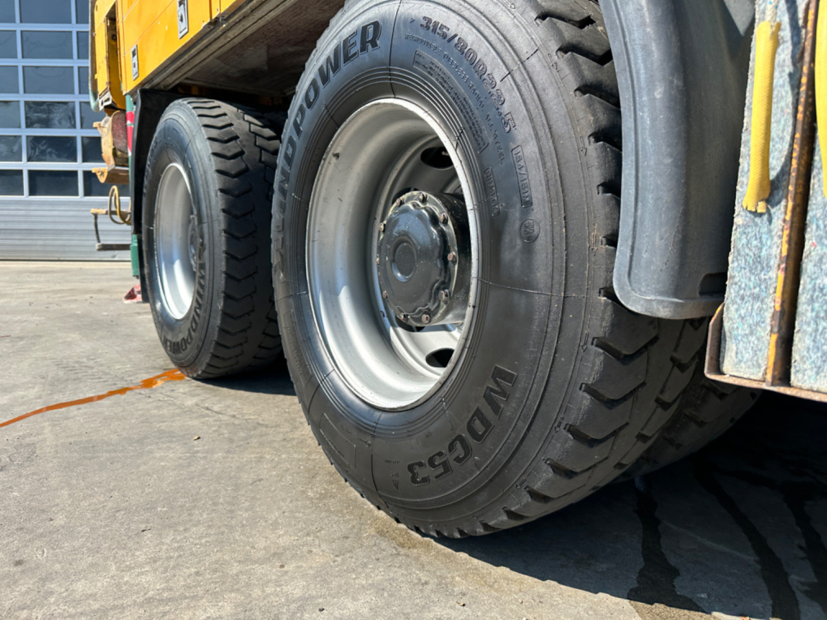 Camion pompe MAN TGA 41.440 8x4 Hallenpumpe 31M-5: photos 7 Camion pompe MAN TGA 41.440 8x4 Hallenpumpe 31M-5: photos 7