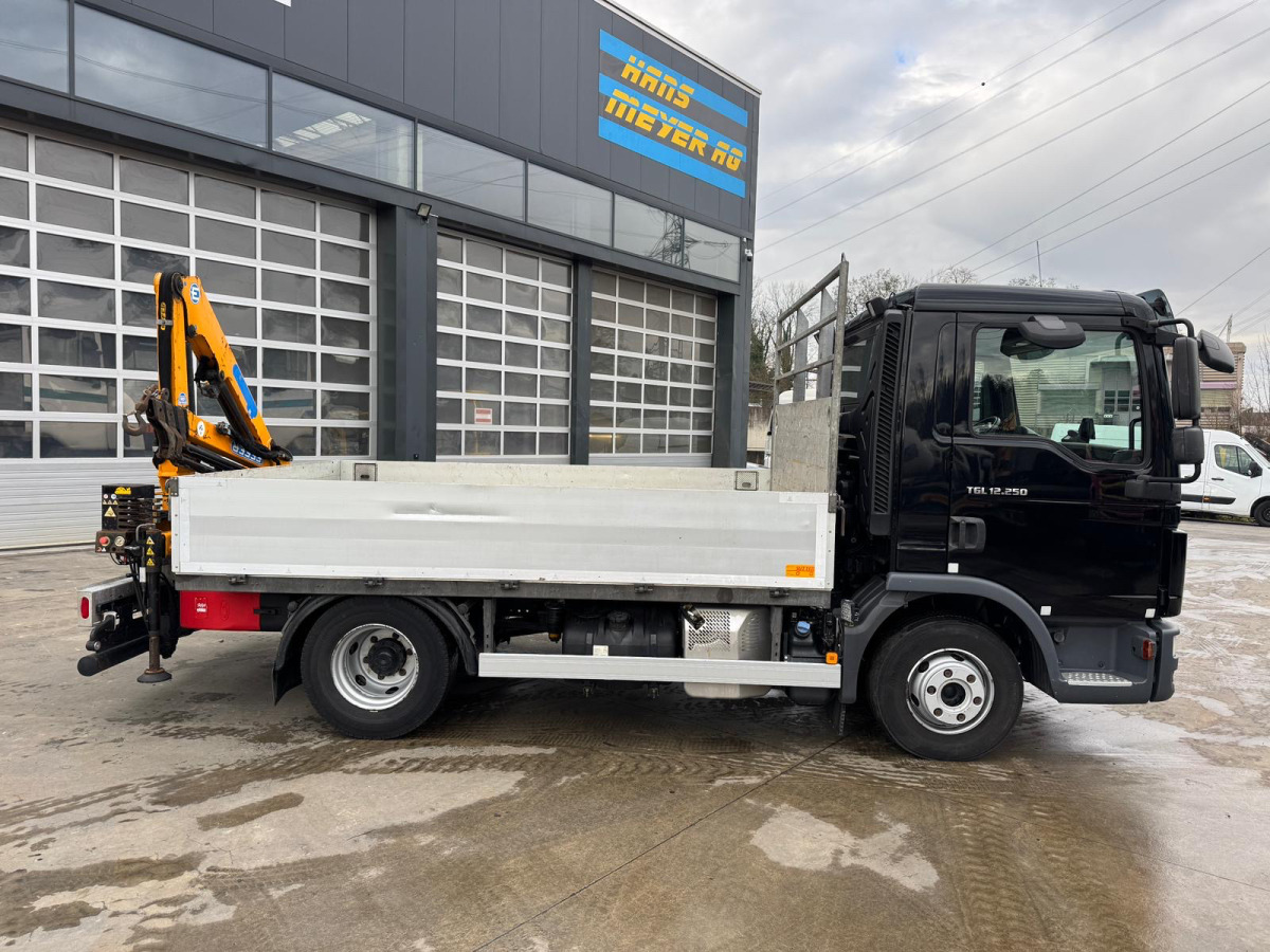 MAN TGL 12.250 Effer 35/3 - Camion grue: photos 5 MAN TGL 12.250 Effer 35/3 - Camion grue: photos 5