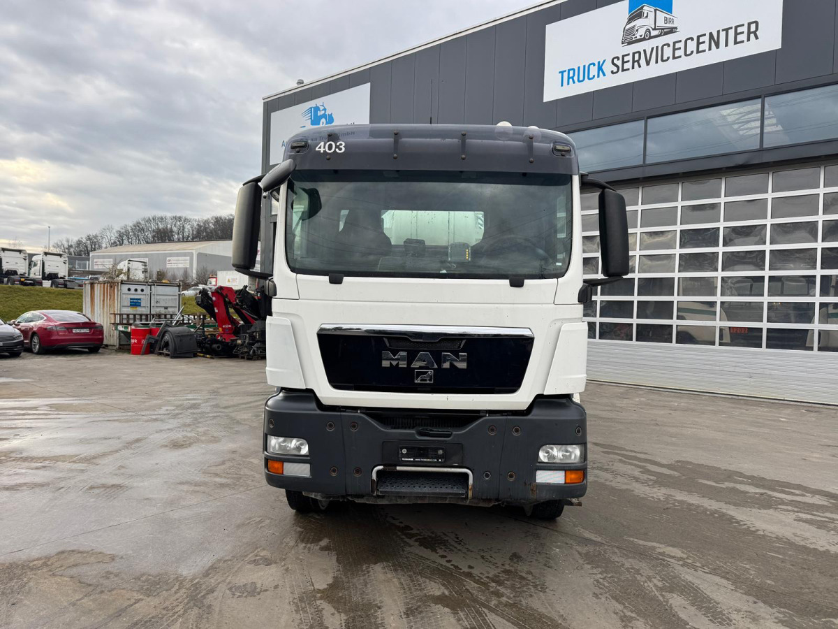 MAN TGS 32.440 8x4 Liebherr 9m3 - Camion malaxeur: photos 2 MAN TGS 32.440 8x4 Liebherr 9m3 - Camion malaxeur: photos 2