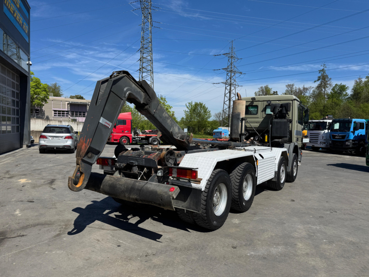 MERCEDES Actros 3244 8x4 Hiab 26T AHK - Camion ampliroll: photos 5 MERCEDES Actros 3244 8x4 Hiab 26T AHK - Camion ampliroll: photos 5