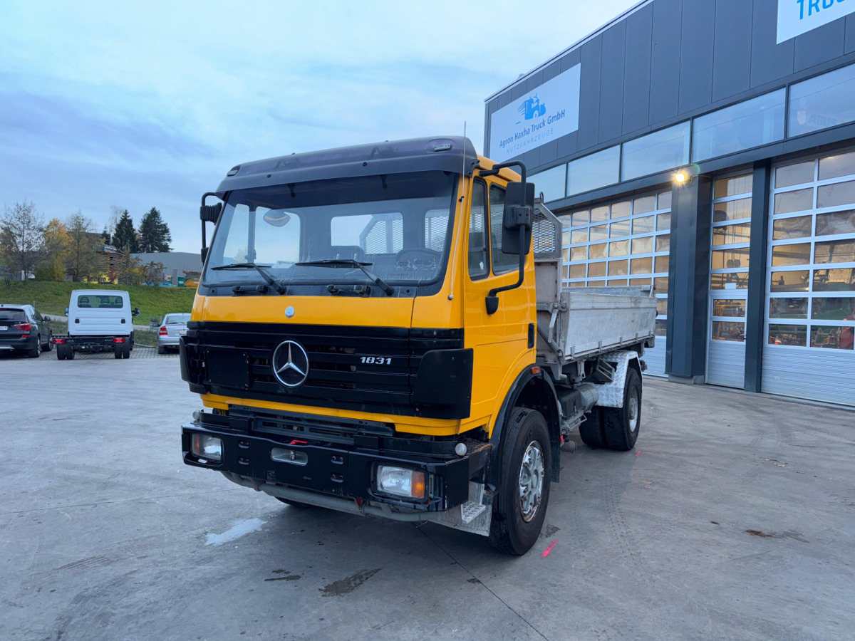 MERCEDES SK 1831 4x2 5m3 Kipper - Camion benne: photos 2 MERCEDES SK 1831 4x2 5m3 Kipper - Camion benne: photos 2