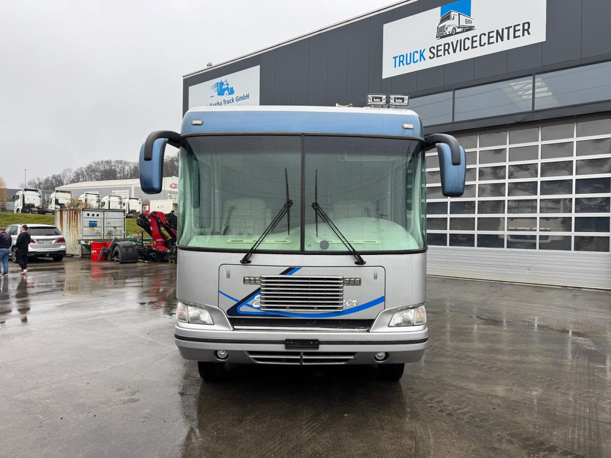 Marke Workhorse Custom Euroliner 6.5 V8 Diesel - Camping-car intégral: photos 2 Marke Workhorse Custom Euroliner 6.5 V8 Diesel - Camping-car intégral: photos 2