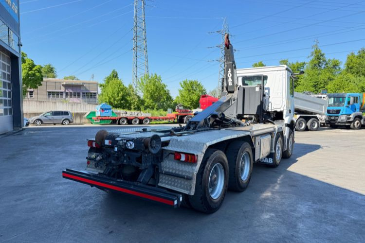 Mercedes-Benz Arocs 3251 8x4 - Camion ampliroll: photos 5 Mercedes-Benz Arocs 3251 8x4 - Camion ampliroll: photos 5