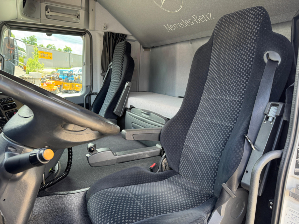 Tracteur routier MERCEDES Actros 1848 4x2: photos 12
