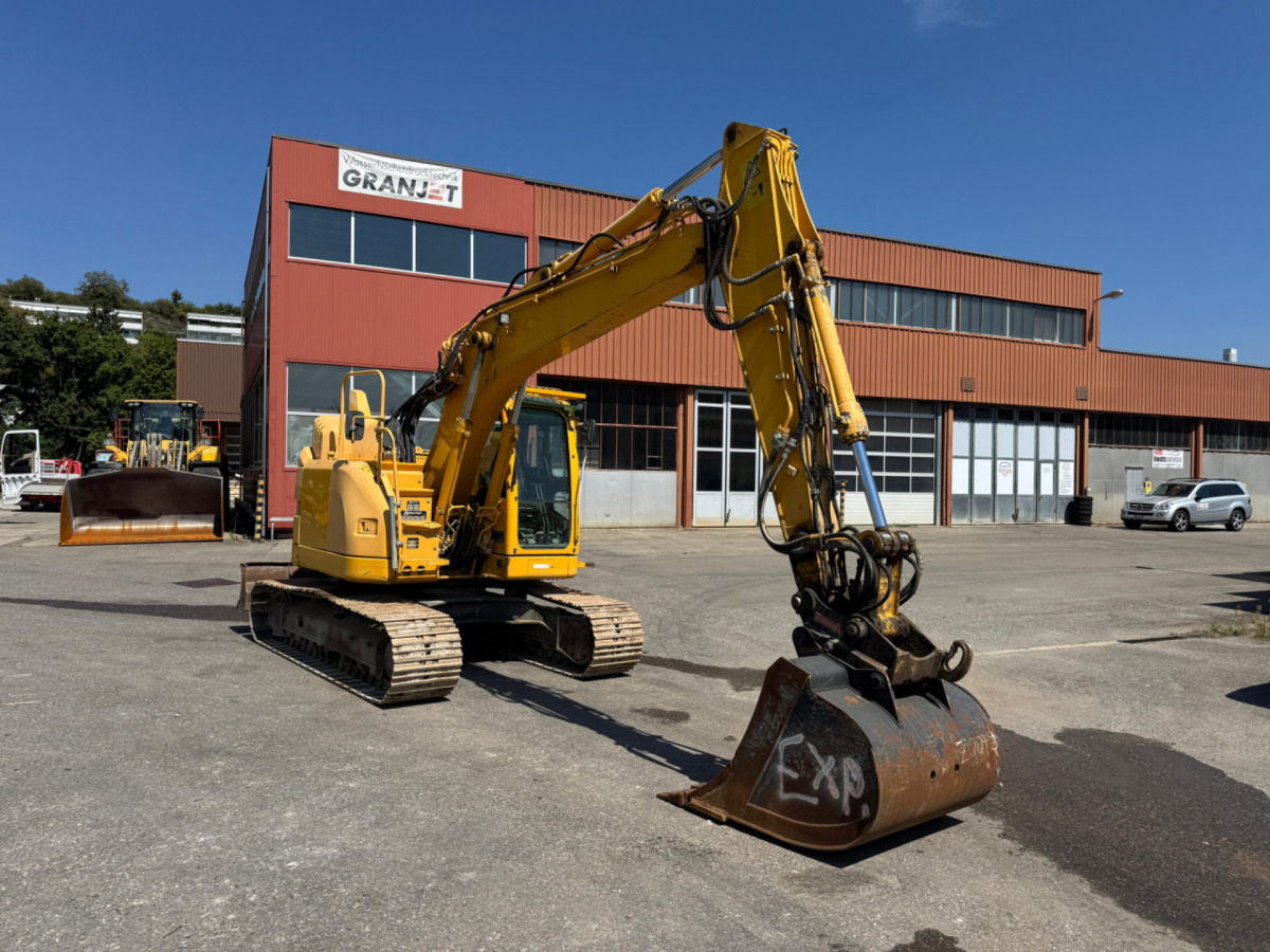 VOLVO ECR145DL Oilquick - Pelle sur chenille: photos 2 VOLVO ECR145DL Oilquick - Pelle sur chenille: photos 2