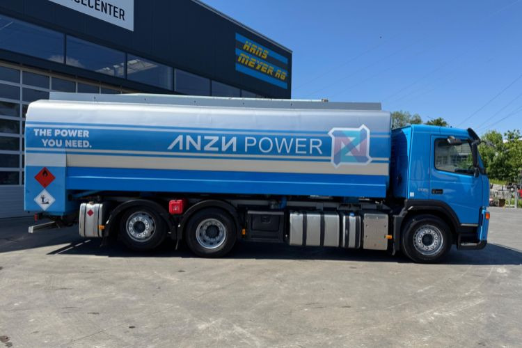 Volvo FM-500 6x2 Tankwagen - Camion citerne: photos 5 Volvo FM-500 6x2 Tankwagen - Camion citerne: photos 5
