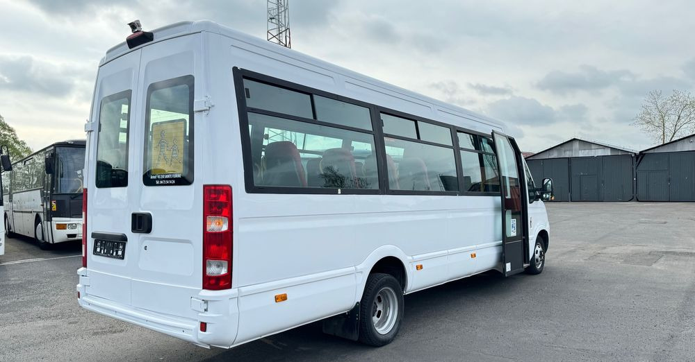 Irisbus Iveco Daily / 23 miejsca / Cena 87000 zł netto - Minibus, Transport de personnes: photos 4 Irisbus Iveco Daily / 23 miejsca / Cena 87000 zł netto - Minibus, Transport de personnes: photos 4