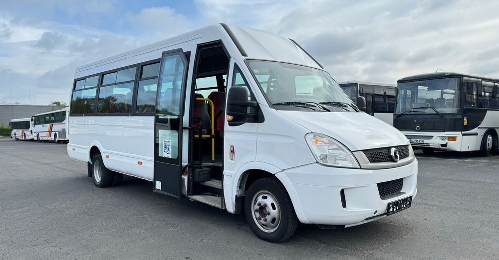 Irisbus Iveco Daily / 23 miejsca / Cena 87000 zł netto - Minibus, Transport de personnes: photos 1 Irisbus Iveco Daily / 23 miejsca / Cena 87000 zł netto - Minibus, Transport de personnes: photos 1