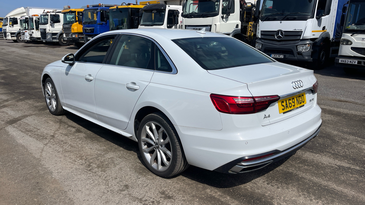 AUDI A4 35 TDI Sport 4dr S Tronic - Berline: photos 3 AUDI A4 35 TDI Sport 4dr S Tronic - Berline: photos 3