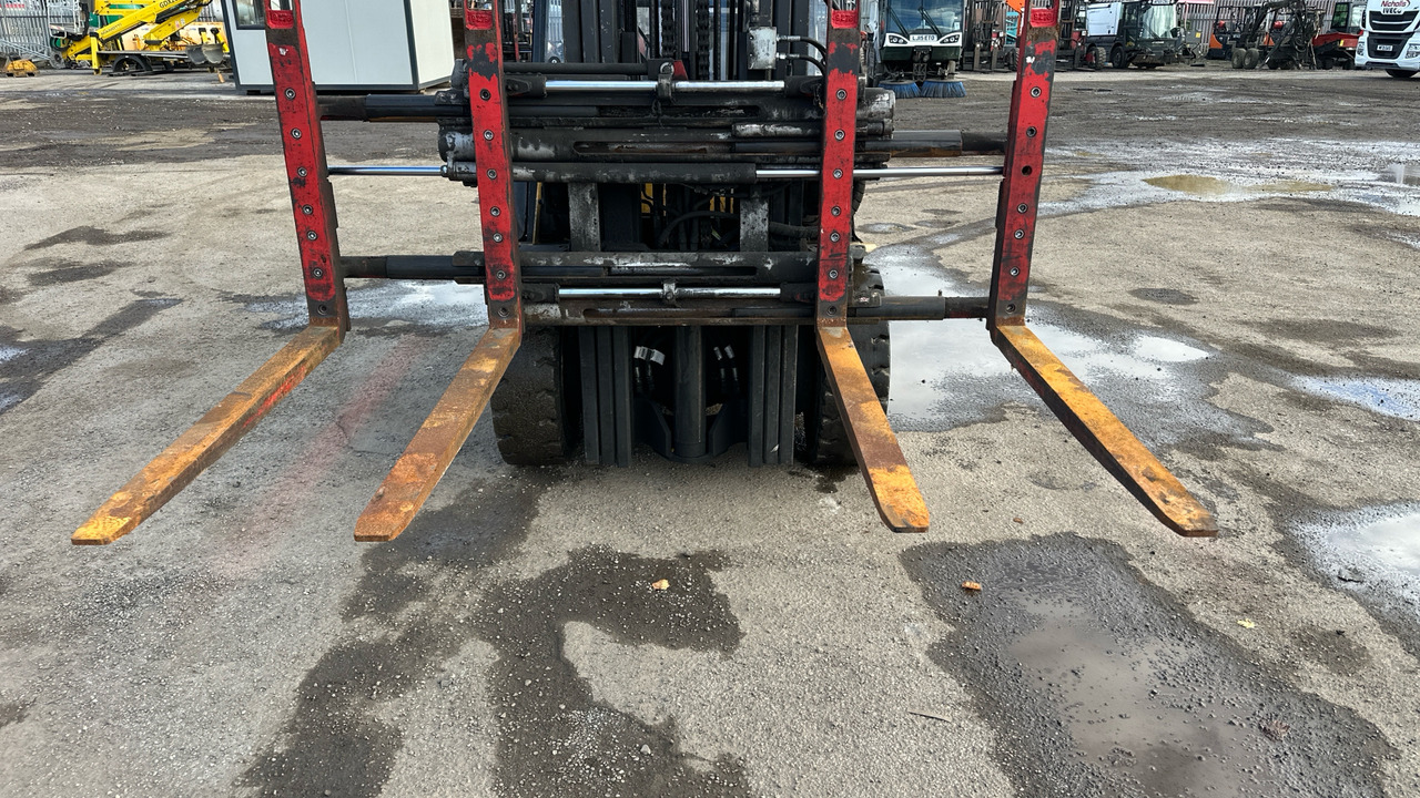 Chariot élévateur à gaz CATERPILLAR GP35: photos 18 Chariot élévateur à gaz CATERPILLAR GP35: photos 18