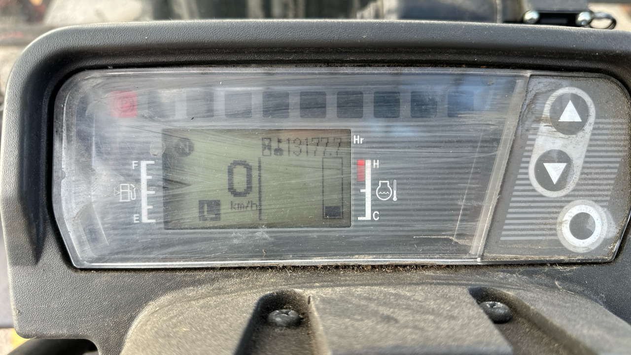 Chariot élévateur à gaz CATERPILLAR GP35: photos 6 Chariot élévateur à gaz CATERPILLAR GP35: photos 6