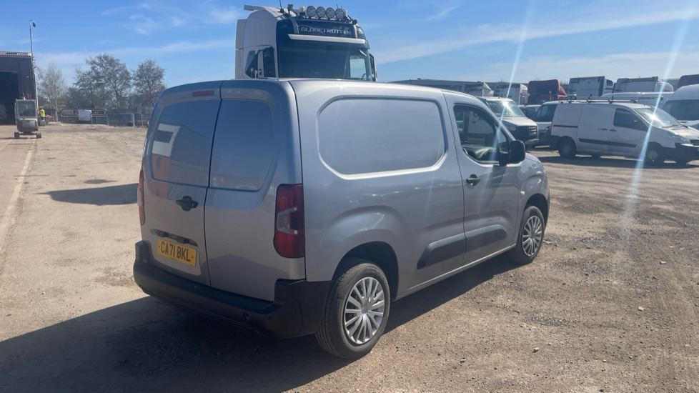 CITROEN BERLINGO 1.5 ENTERPRISE 75PS - Fourgon utilitaire: photos 5 CITROEN BERLINGO 1.5 ENTERPRISE 75PS - Fourgon utilitaire: photos 5