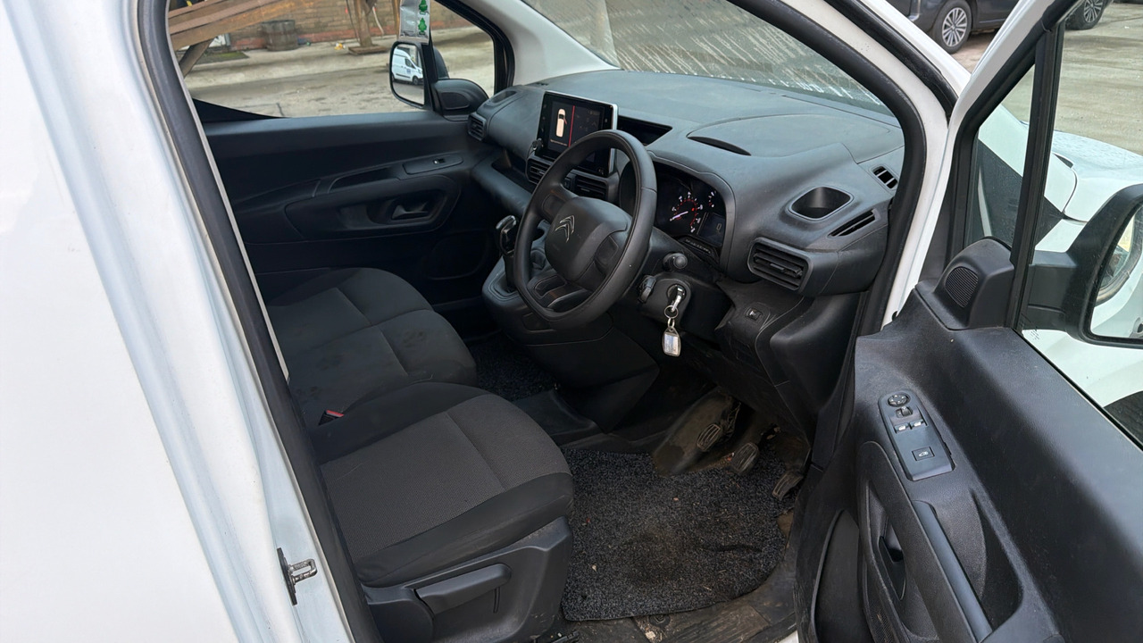 CITROEN BERLINGO 650 1.5 ENTERPROSE 75PS - Fourgonnette: photos 5 CITROEN BERLINGO 650 1.5 ENTERPROSE 75PS - Fourgonnette: photos 5
