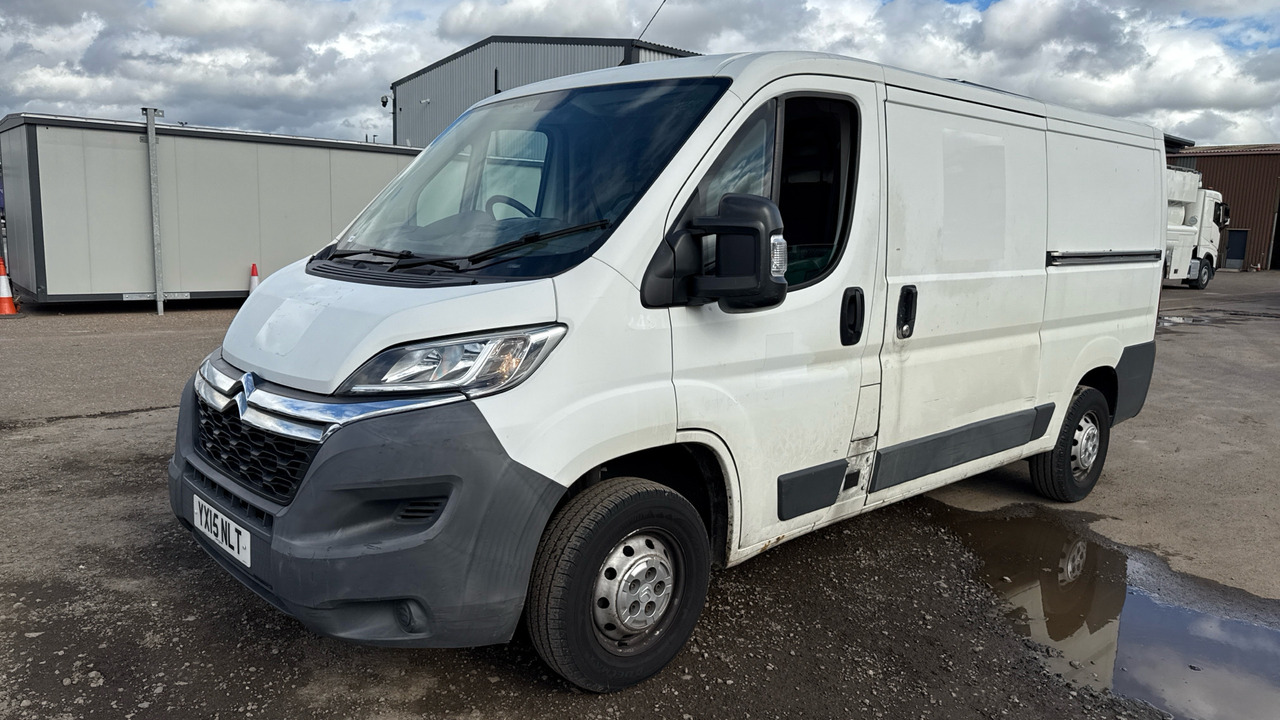 CITROEN RELAY 35 2.2 HDI 130PS - Fourgon utilitaire: photos 2 CITROEN RELAY 35 2.2 HDI 130PS - Fourgon utilitaire: photos 2