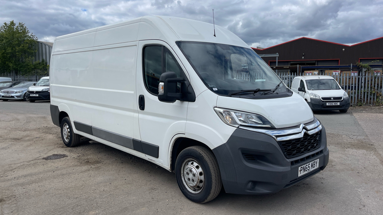 CITROEN RELAY 35 2.2 HDi 130PS - Fourgon utilitaire: photos 1 CITROEN RELAY 35 2.2 HDi 130PS - Fourgon utilitaire: photos 1