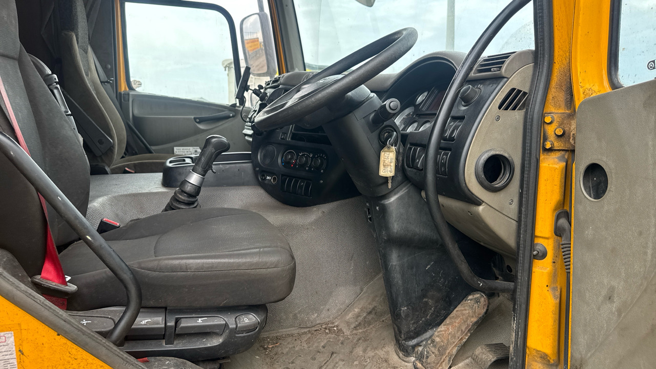 DAF CF 85.360 - Camion hydrocureur: photos 5 DAF CF 85.360 - Camion hydrocureur: photos 5