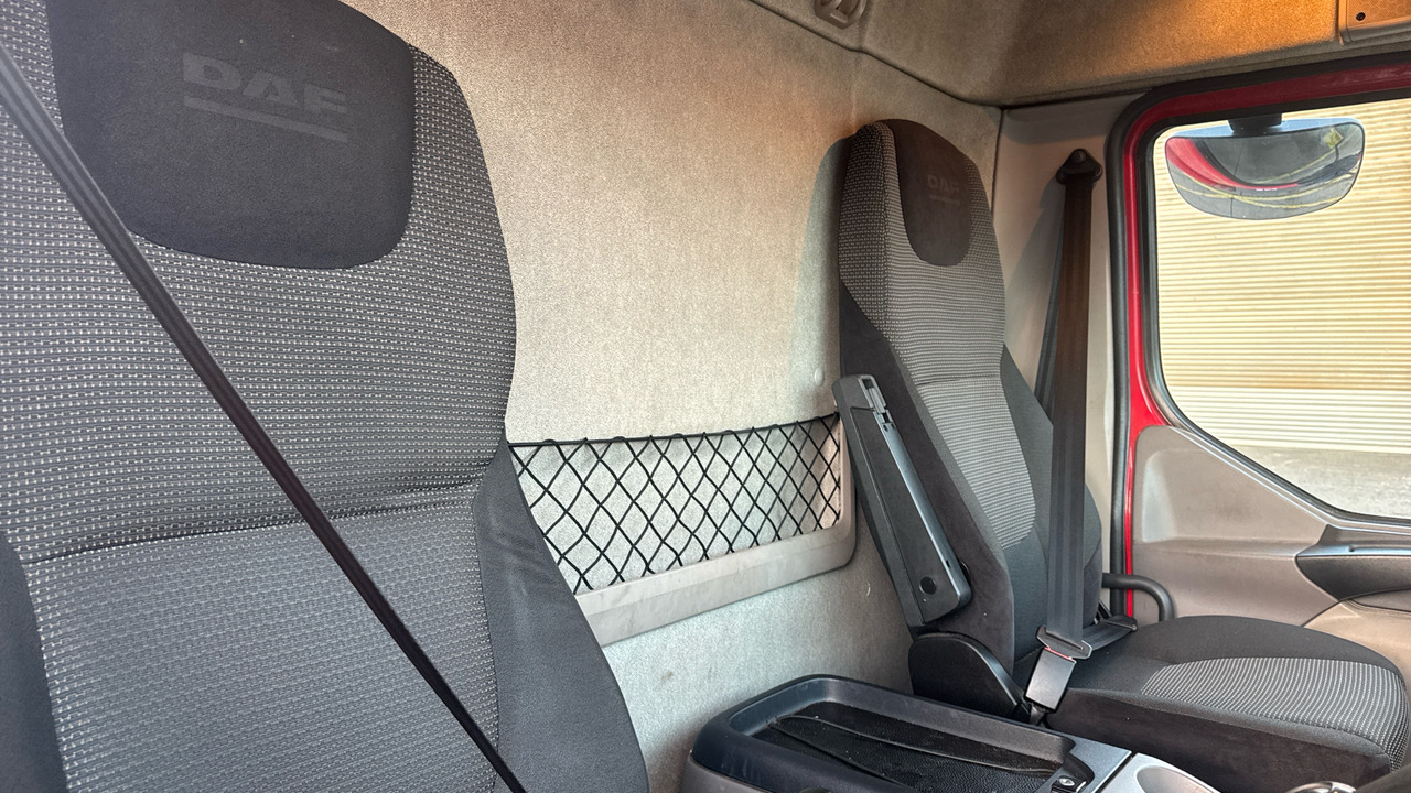 Camion fourgon DAF LF 150: photos 8