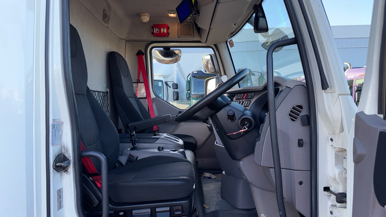 DAF LF 180 - Camion fourgon: photos 5 DAF LF 180 - Camion fourgon: photos 5