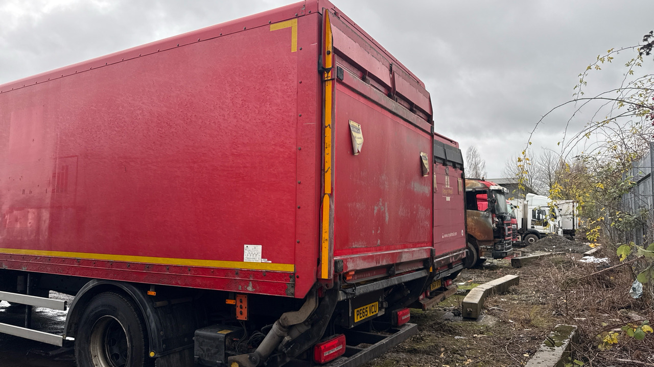 DAF LF 220 - Camion fourgon: photos 3 DAF LF 220 - Camion fourgon: photos 3