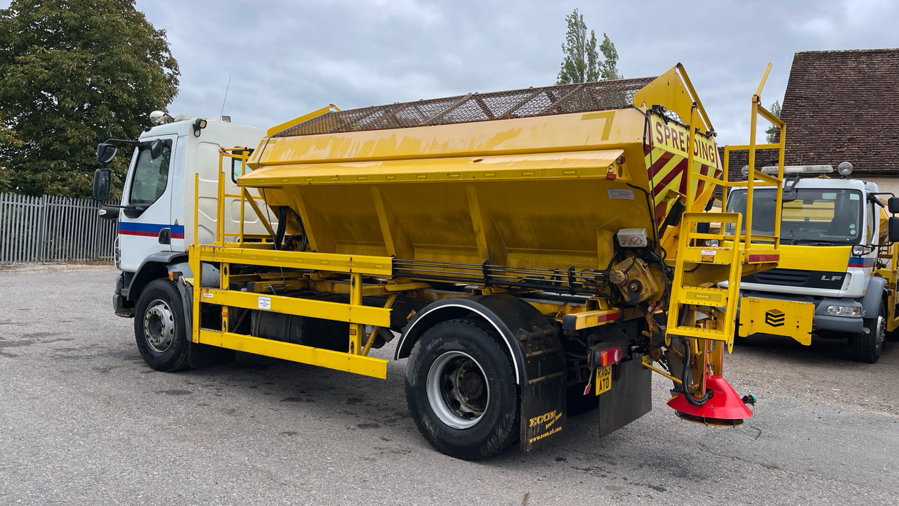 DAF LF 55.220 - Engin de déneigement: photos 3 DAF LF 55.220 - Engin de déneigement: photos 3