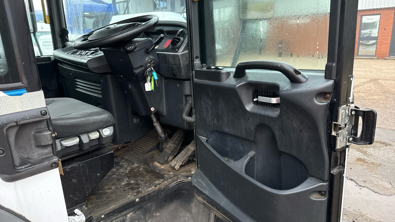 DENNIS ELITE 6 - Benne à ordures ménagères: photos 5 DENNIS ELITE 6 - Benne à ordures ménagères: photos 5