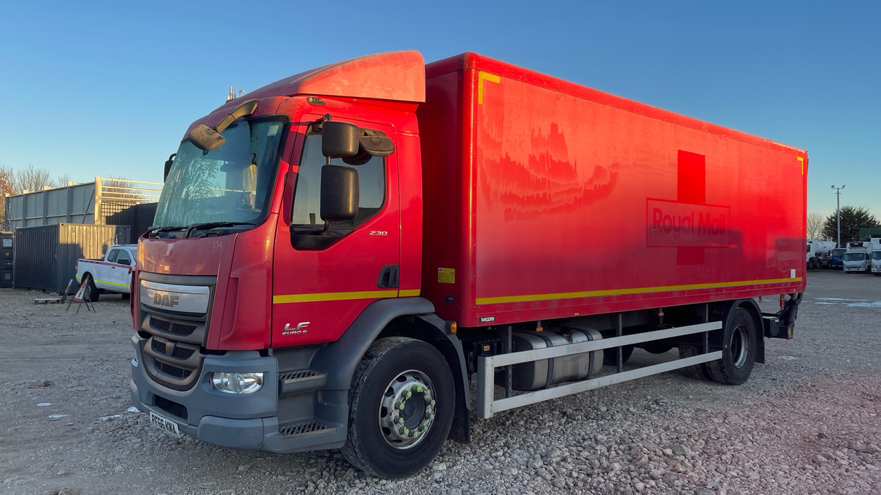 Daf LF 230 - Camion fourgon: photos 2 Daf LF 230 - Camion fourgon: photos 2