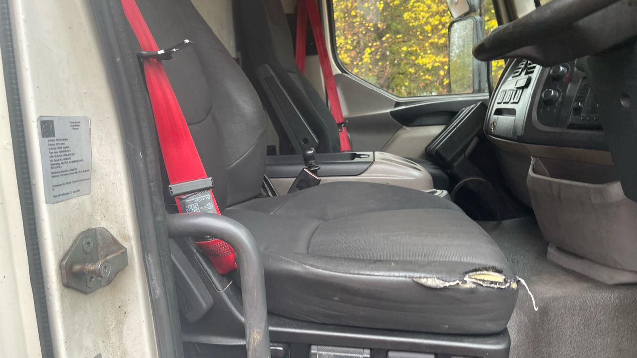 Daf LF 230 - Camion à rideaux coulissants: photos 5 Daf LF 230 - Camion à rideaux coulissants: photos 5