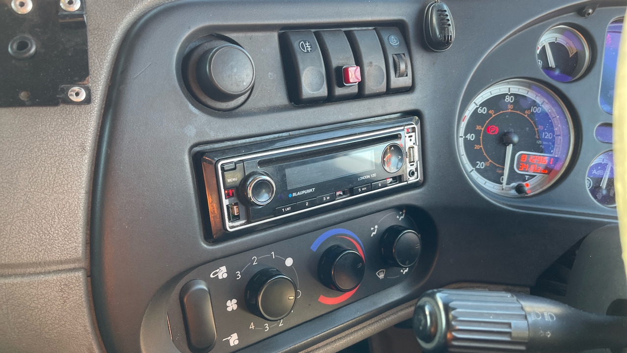 Camion fourgon Daf LF 45.140: photos 7