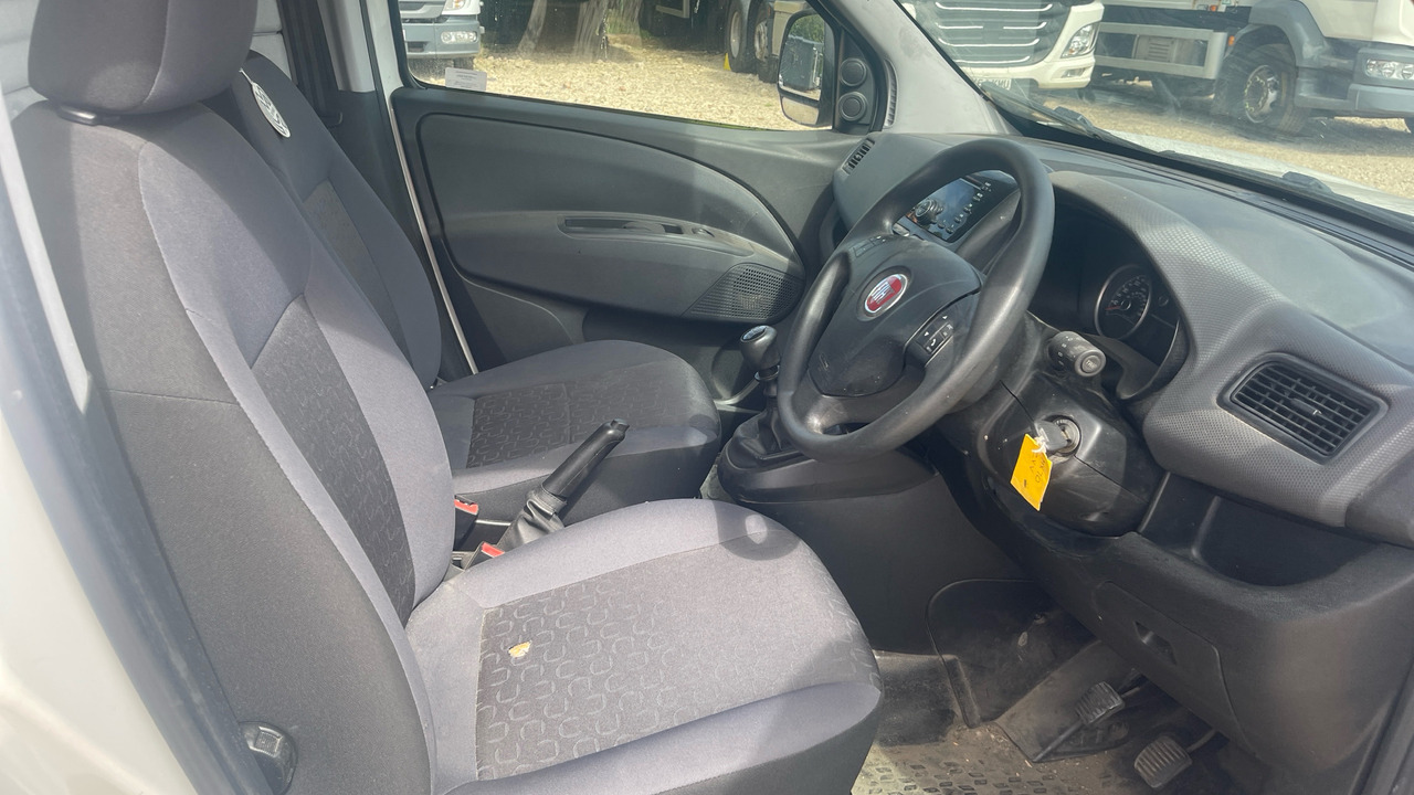 FIAT DOBLO 1.6 Multijet 16V 105PS - Fourgonnette: photos 5 FIAT DOBLO 1.6 Multijet 16V 105PS - Fourgonnette: photos 5