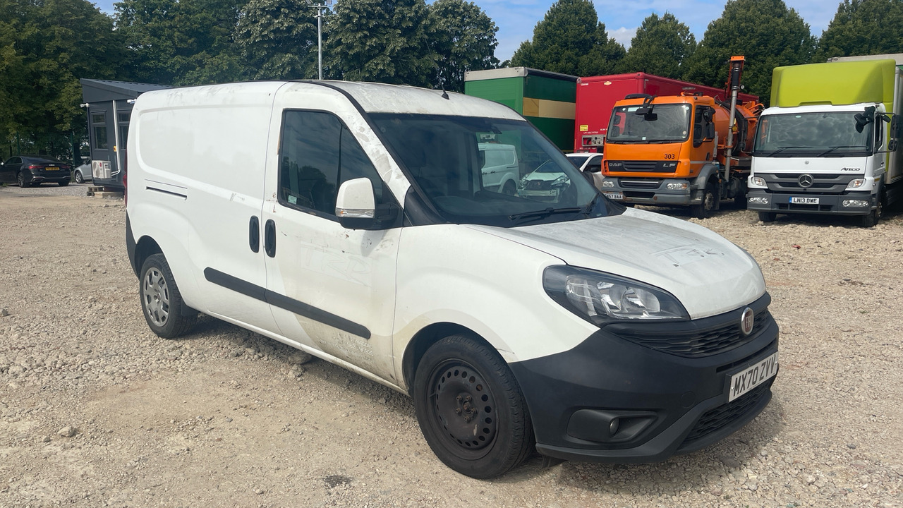FIAT DOBLO 1.6 Multijet 16V 105PS - Fourgonnette: photos 1 FIAT DOBLO 1.6 Multijet 16V 105PS - Fourgonnette: photos 1