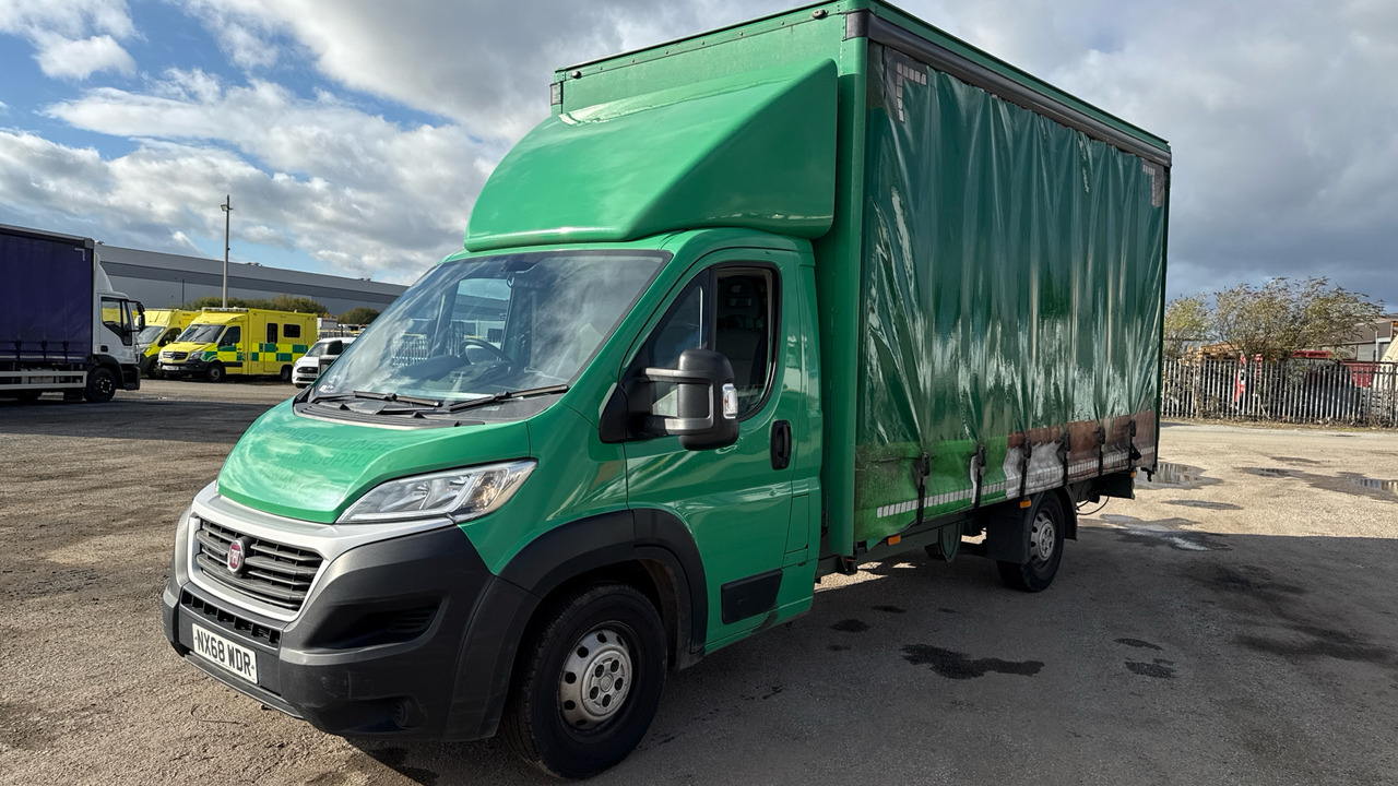 FIAT DUCATO 35 II 2.3 MULTIJET 130PS - Utilitaire rideaux coulissants (PLSC): photos 2 FIAT DUCATO 35 II 2.3 MULTIJET 130PS - Utilitaire rideaux coulissants (PLSC): photos 2