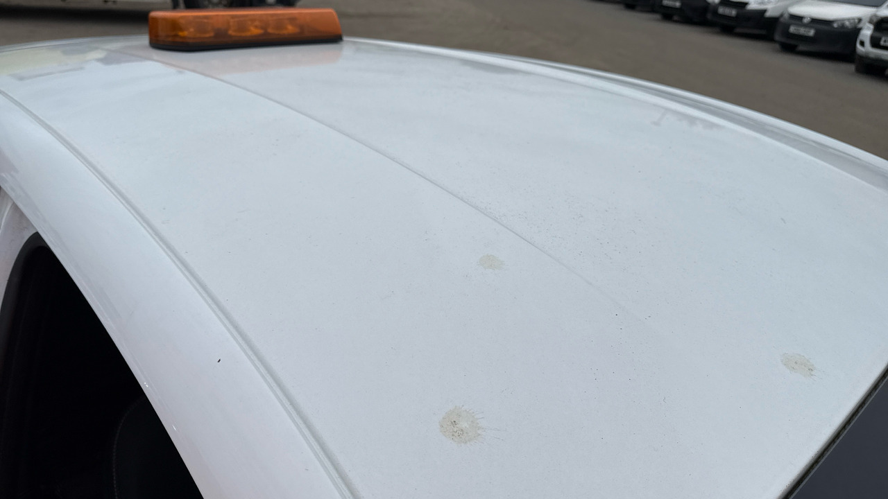 Voiture FORD FIESTA 1.5 TDCi: photos 11