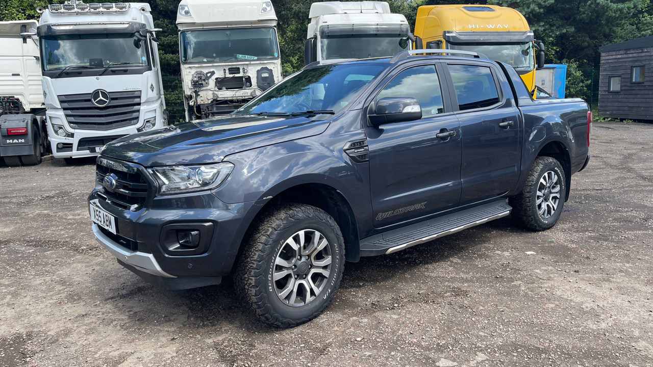FORD RANGER WILDTRAK 2.0 ECOBLUE - Pick-up, Utilitaire double cabine: photos 2 FORD RANGER WILDTRAK 2.0 ECOBLUE - Pick-up, Utilitaire double cabine: photos 2